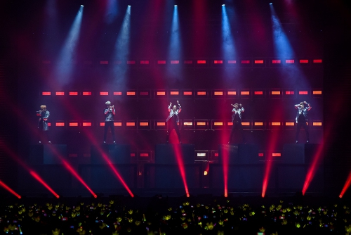 Label premium di konser BIGBANG