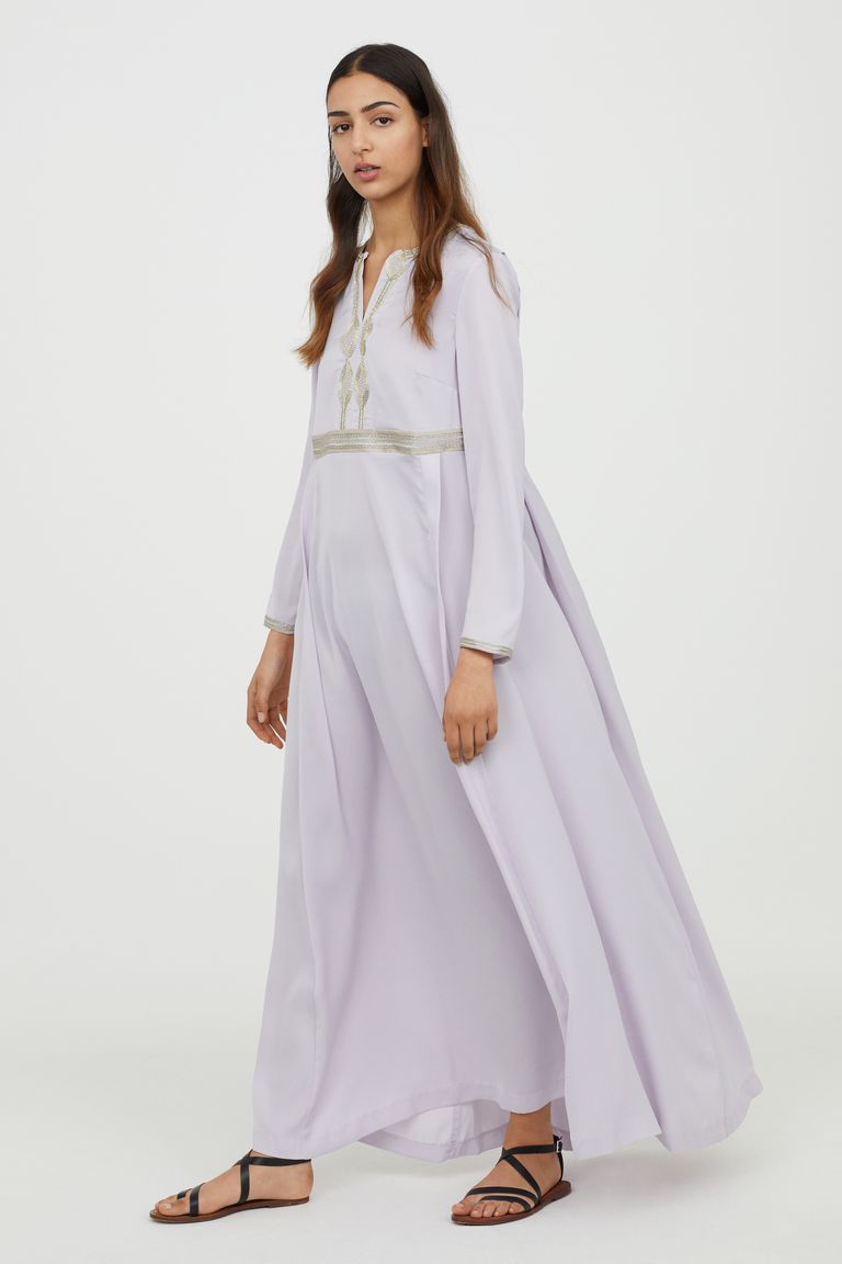 H&M Merilis Koleksi Modest Wear Perdananya