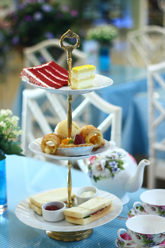 Alice in Gandaria City