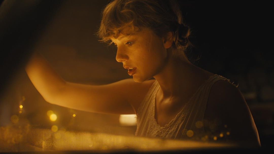Folklore: Kejutan Ke-8 Dari Taylor Swift Dalam Bentuk Album