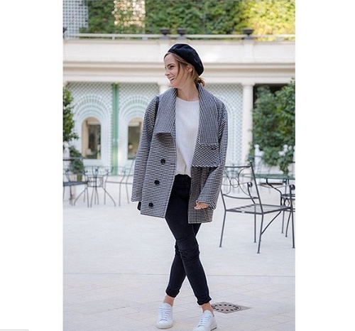Emma Watson Luncurkan Akun Instagram Baru