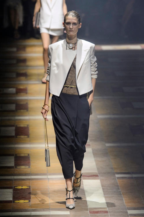 3 Kandidat Terkuat Creative Director Calvin Klein