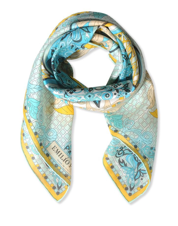 8 Beautiful Summer Scarves