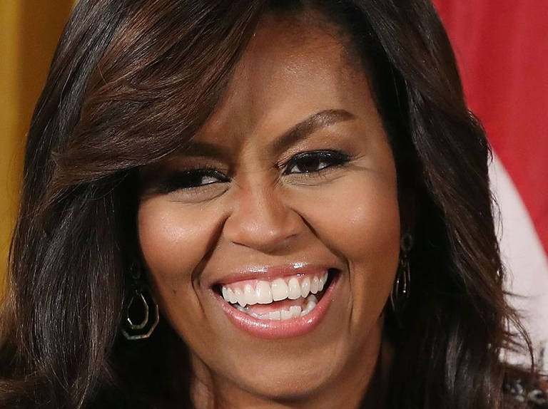5 Produk Makeup Andalan Penata Rias Michelle Obama