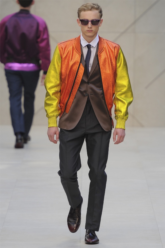 Burberry Pulang ke Kampung Halaman