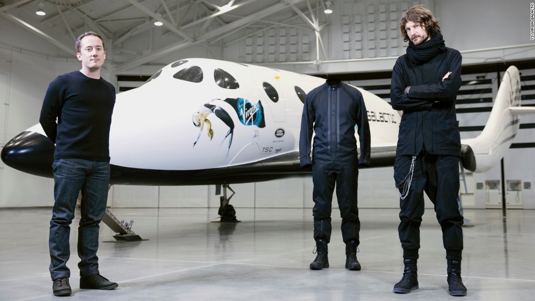 Y-3 Rancang Koleksi Seragam Astronot
