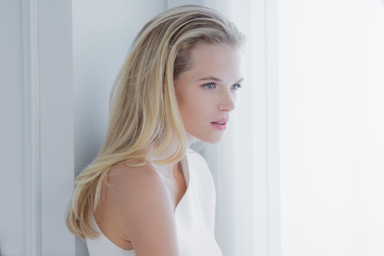 Estèe Lauder Gaet Gabriella Wilde