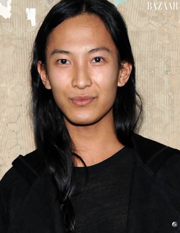 Karl Lagerfeld Merestui Alexander Wang untuk Balenciaga