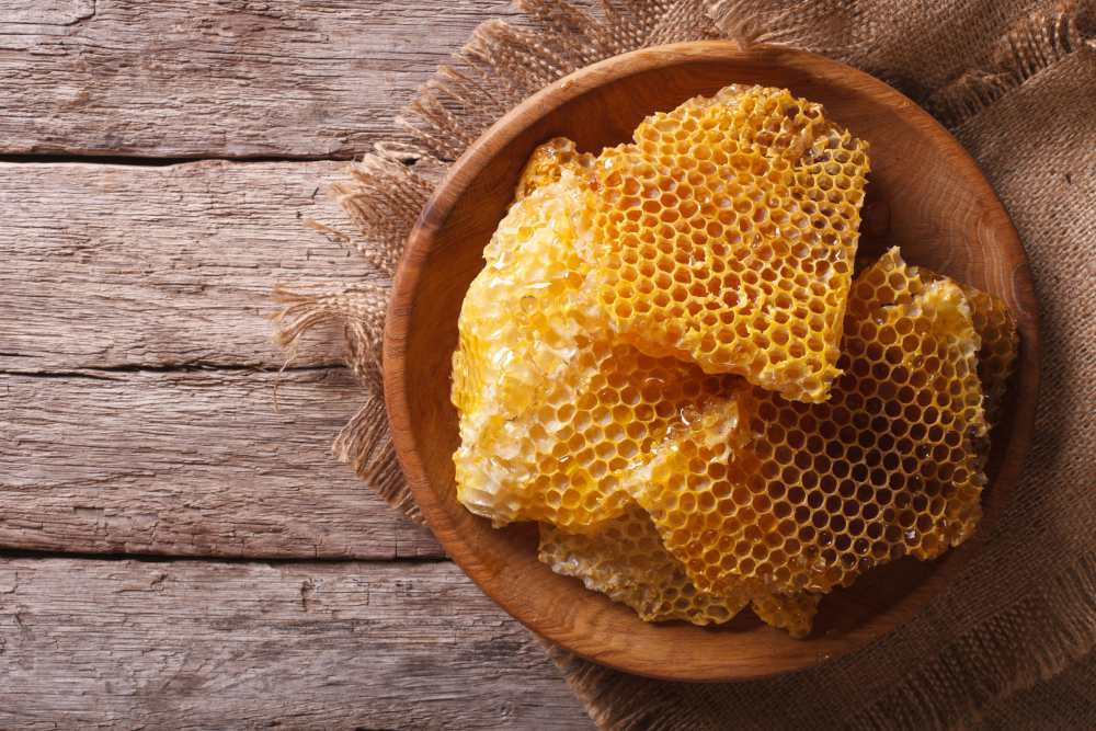 13 Manfaat Propolis Dalam Dunia Kesehatan dan Kecantikan