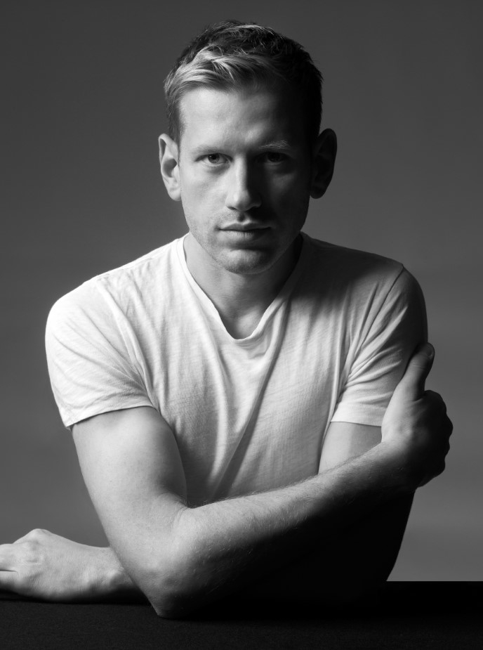 7 Pertanyaan untuk Desainer Sepatu Paul Andrew