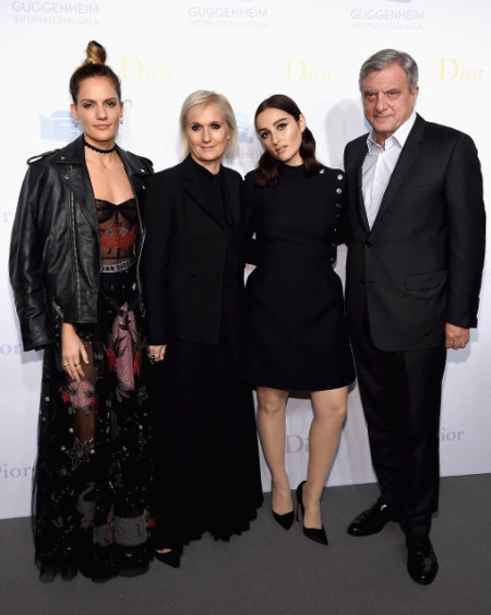 Banks untuk Rumah Mode Dior