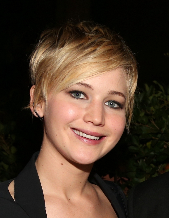 Transformasi Rambut Jennifer Lawrence