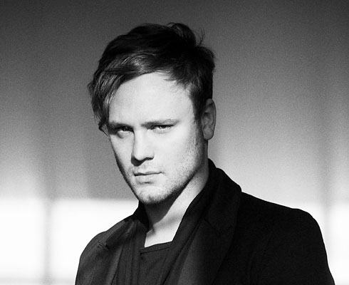 Desainer Sepatu Ternama Datang ke Indonesia