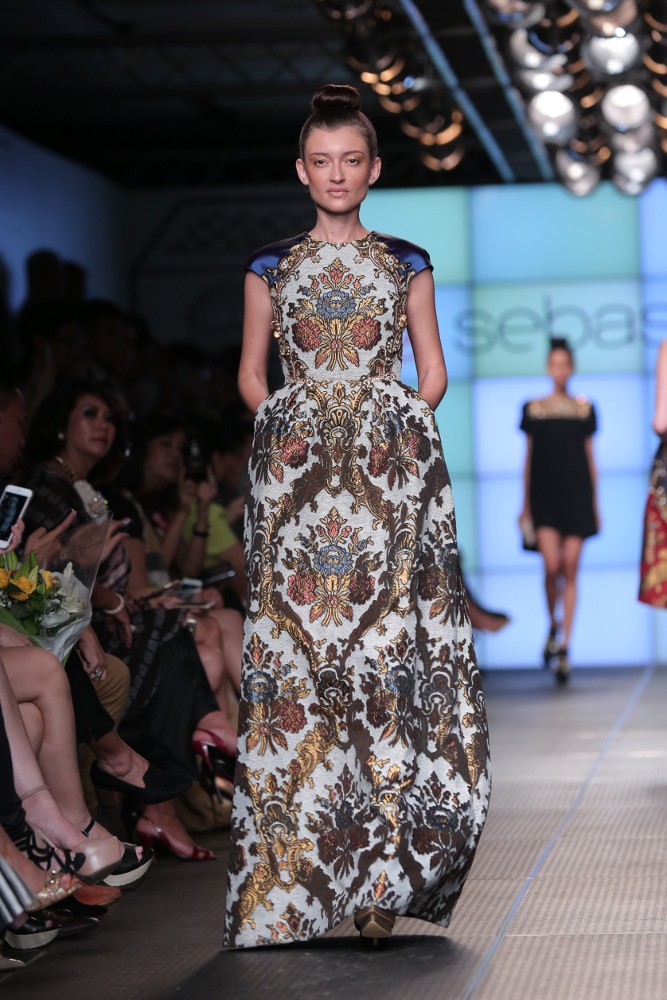 Semarak Plaza Indonesia Fashion Week 2015