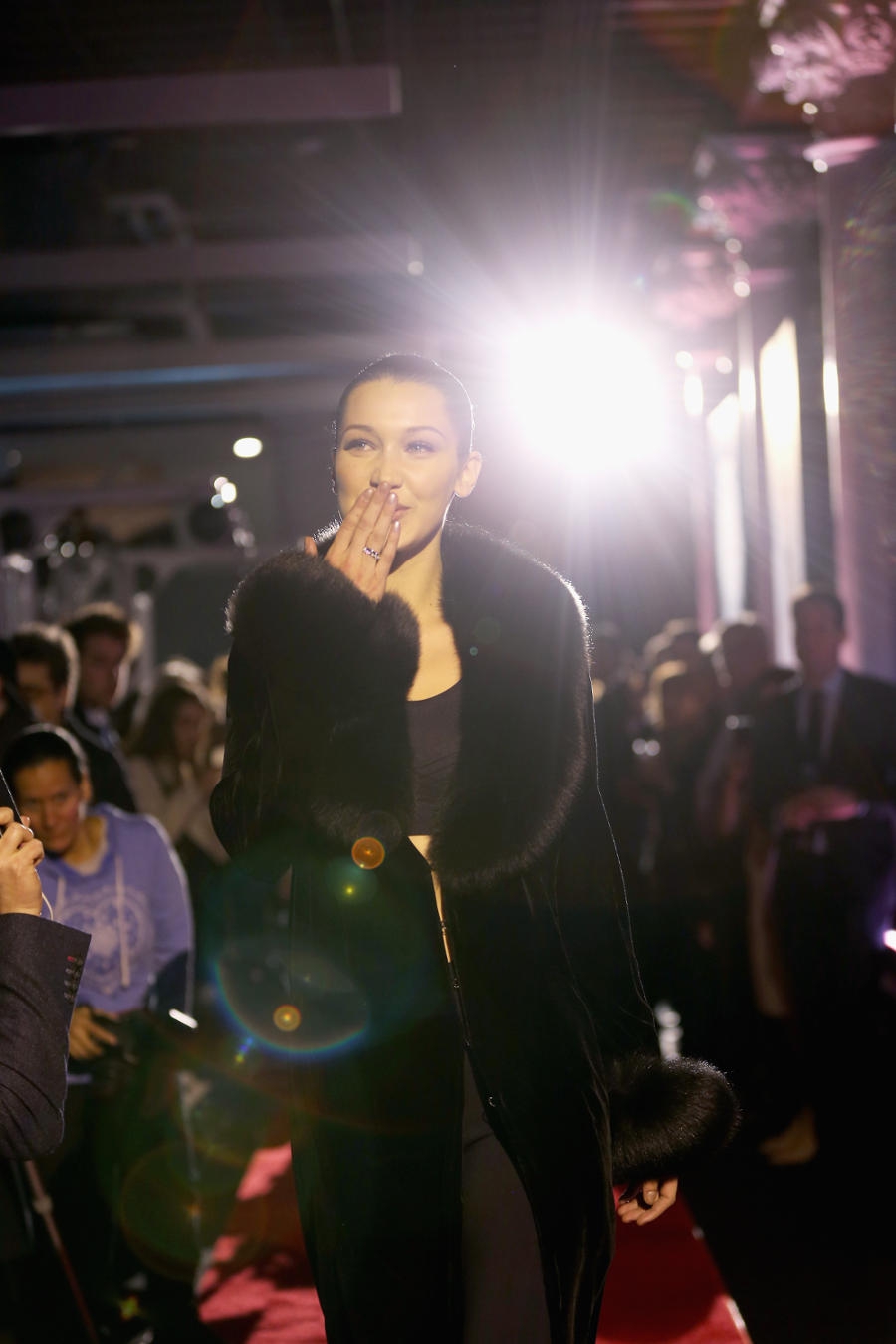 Bella Hadid Ditunjuk Sebagai Wajah Kampanye TAG Heuer