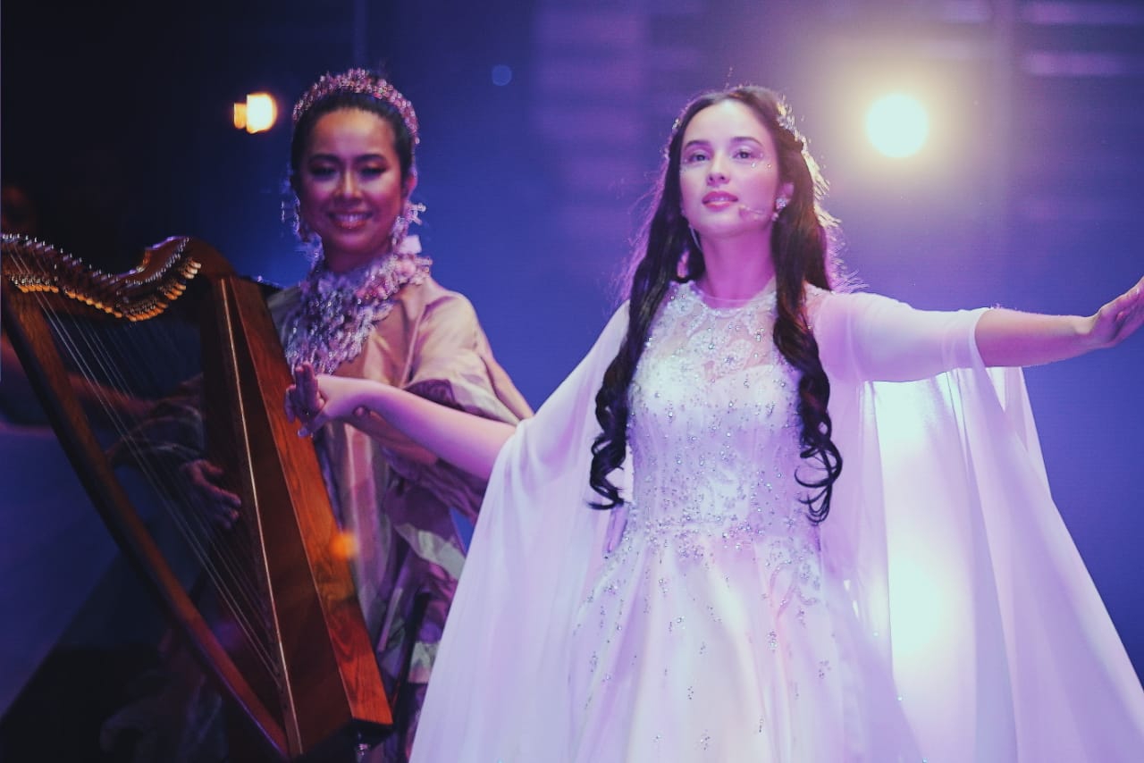Menyaksikan Konser Musikal Cinta Tak Pernah Sederhana