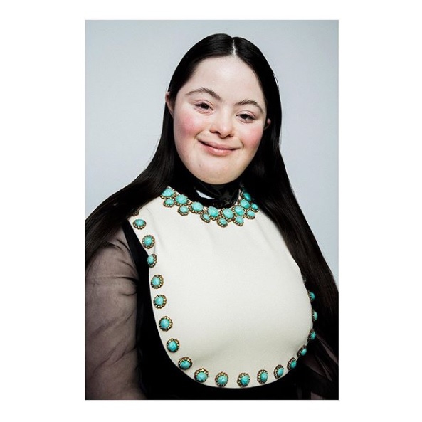 Mengenal Ellie Goldstein, Model Spesial di Gucci Beauty