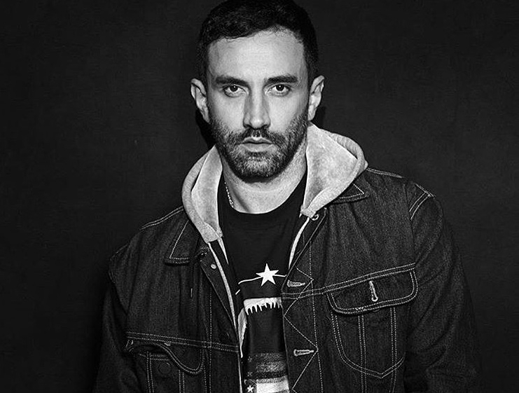 Riccardo Tisci Mengepalai Rumah Mode Burberry