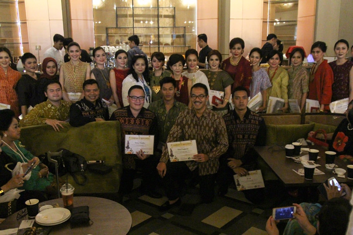 Menggalang Dana bersama Yayasan Kanker Anak Indonesia