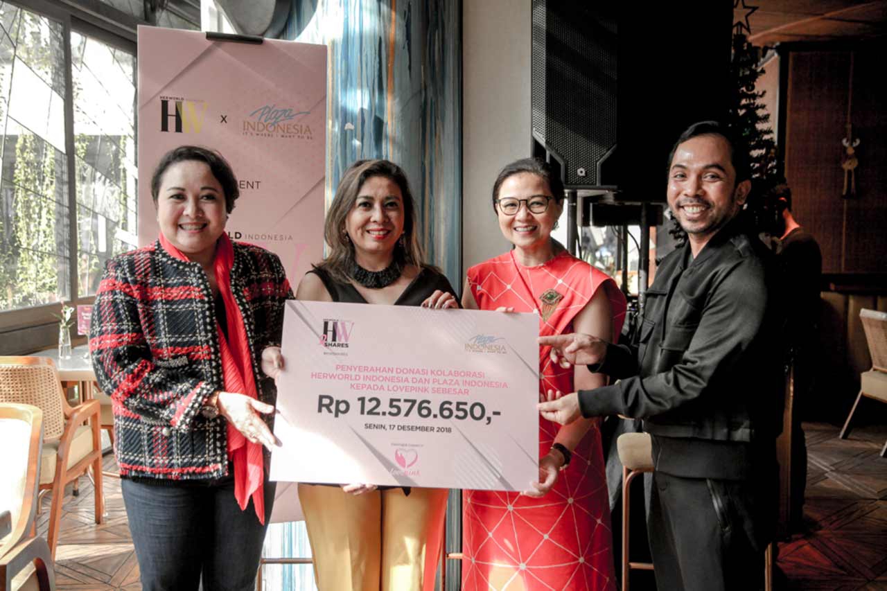 Aksi Peduli Sosial Bersama Her World Indonesia