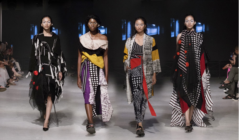 Koleksi Sewindu Bercerita dari Lulu Lutfi Labibi