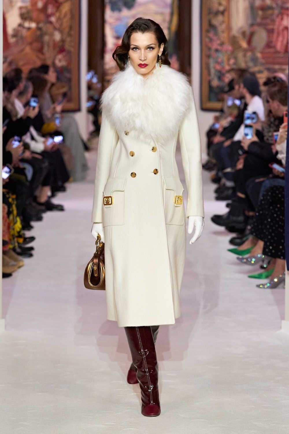 Lanvin Fall/Winter 2020: Dialog untuk Masa Lalu dan Kini