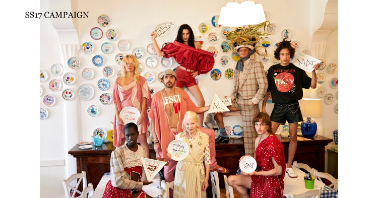 Pamela Anderson Kembali Ke Dunia Modeling