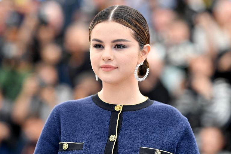Selena Gomez Minta Mark Zuckerberg Hentikan Ujaran Kebencian