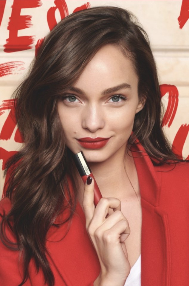 L'Oréal Punya Cara Praktis Belanja Lipstik Secara Online
