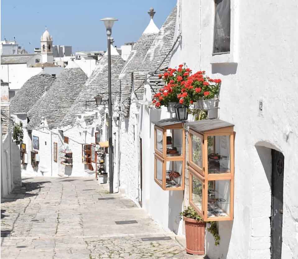 Intip Destinasi Menawan di kota Puglia, Italia