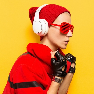 10 Pilihan Lagu yang Membuat Lebih Fokus Bekerja