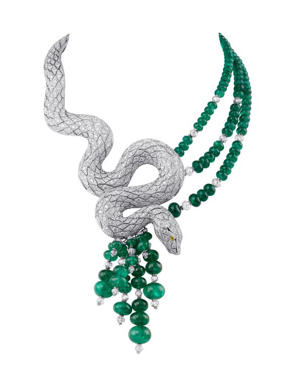 Aksesori Ular Bertahta Permata