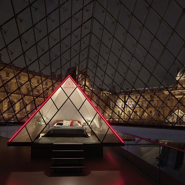 Anda Sekarang Dapat Menginap di Dalam Louvre Berkat Airbnb