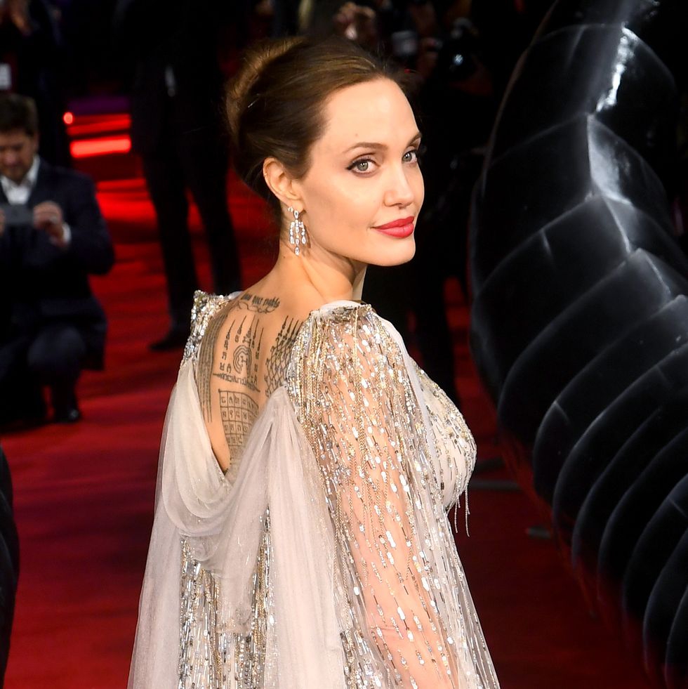 Angeline Jolie Ikut Sumbang 1 Juta Dolar Demi Lawan Covid-19