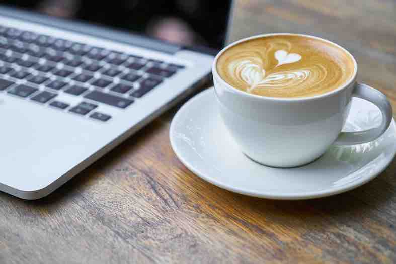 Kebiasaan Minum Kopi, Baik atau Buruk?