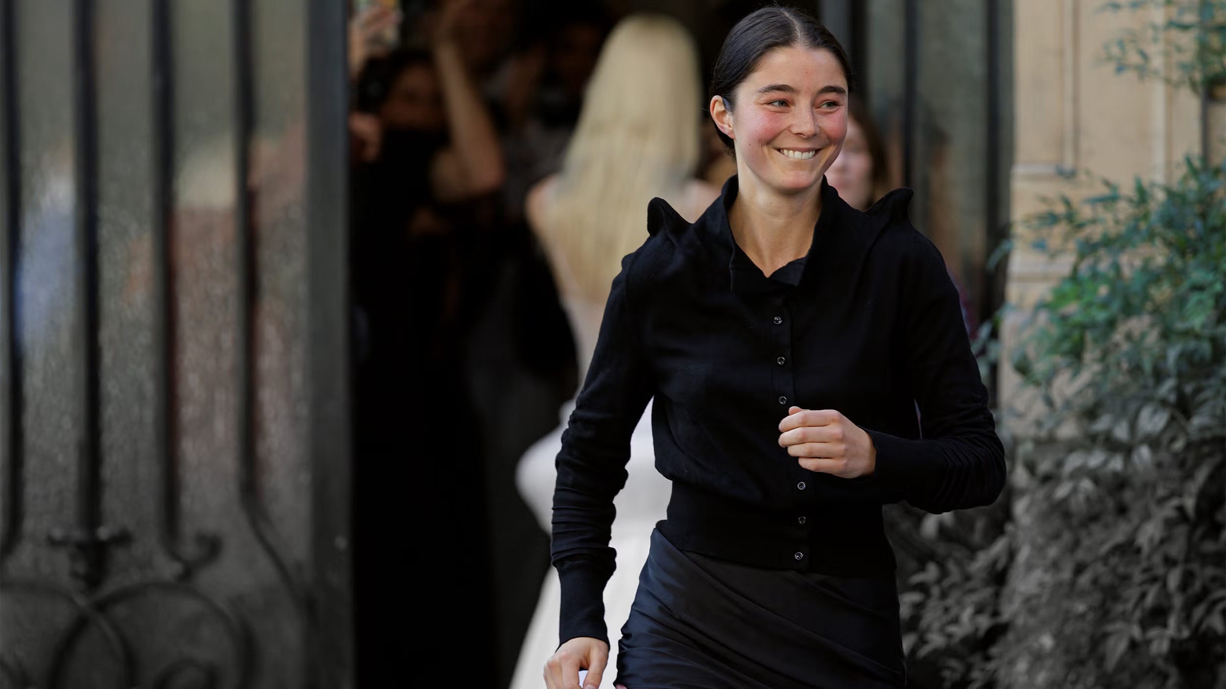 Julie Kegels Menangkan LVMH Prize
