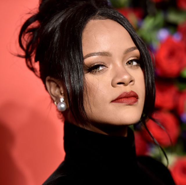 Rupanya, Seorang Rihanna dan Kekasih, A$AP Rocky juga Pernah Dilarang Masuk ke Sebuah Bar karena Tak Membawa KTP
