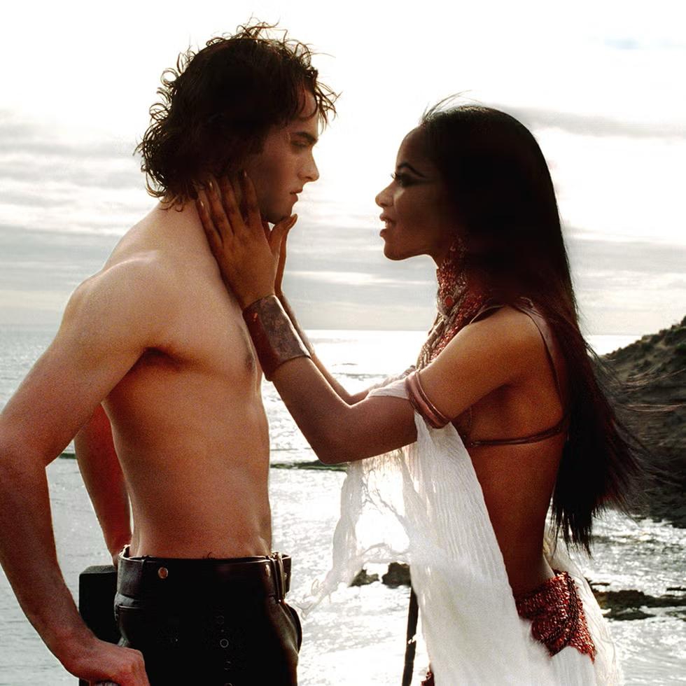 40 Film Horor Terseksi untuk Meramaikan Pesta Halloween Anda