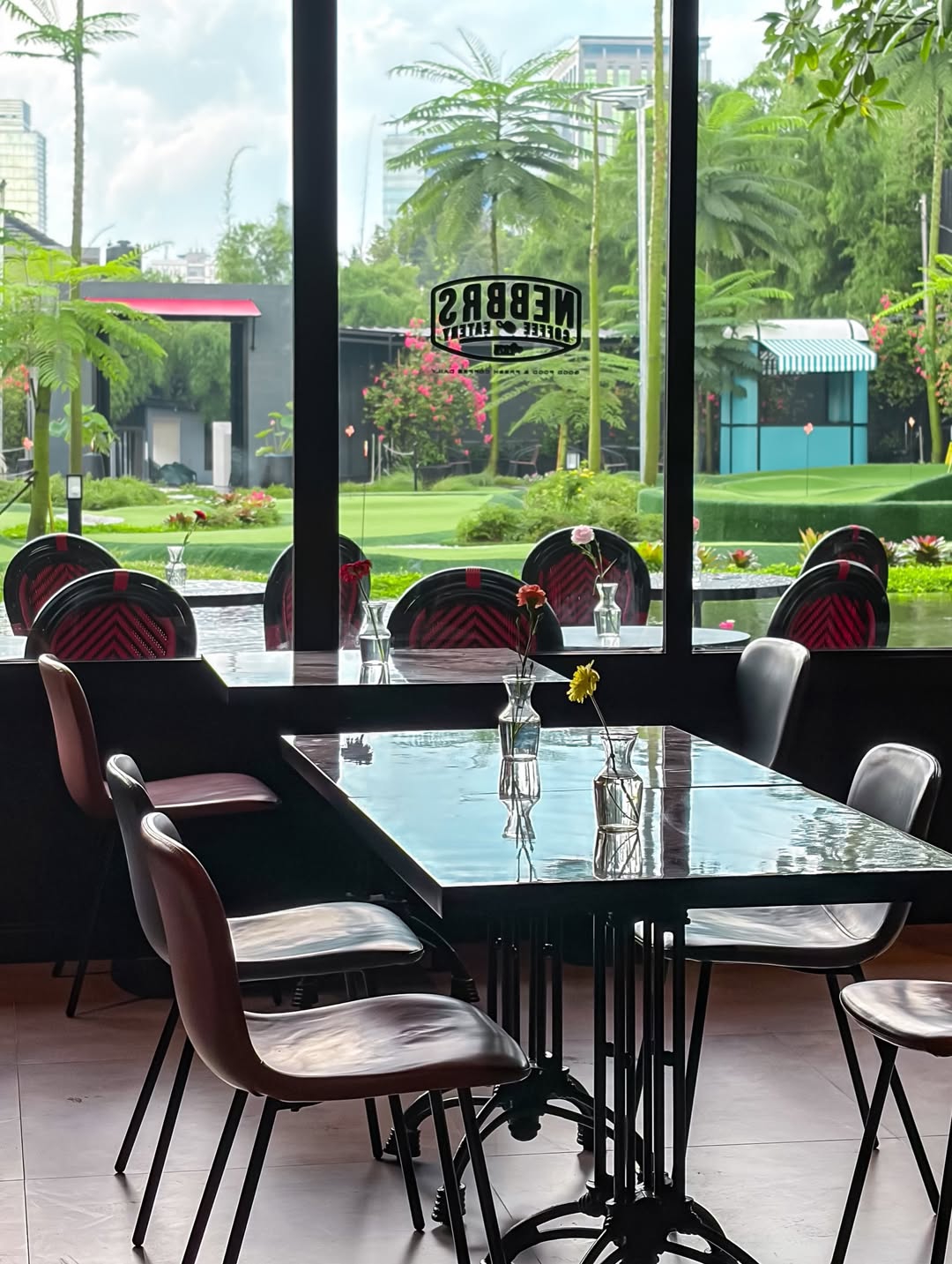 Nebbrs Coffee and Eatery