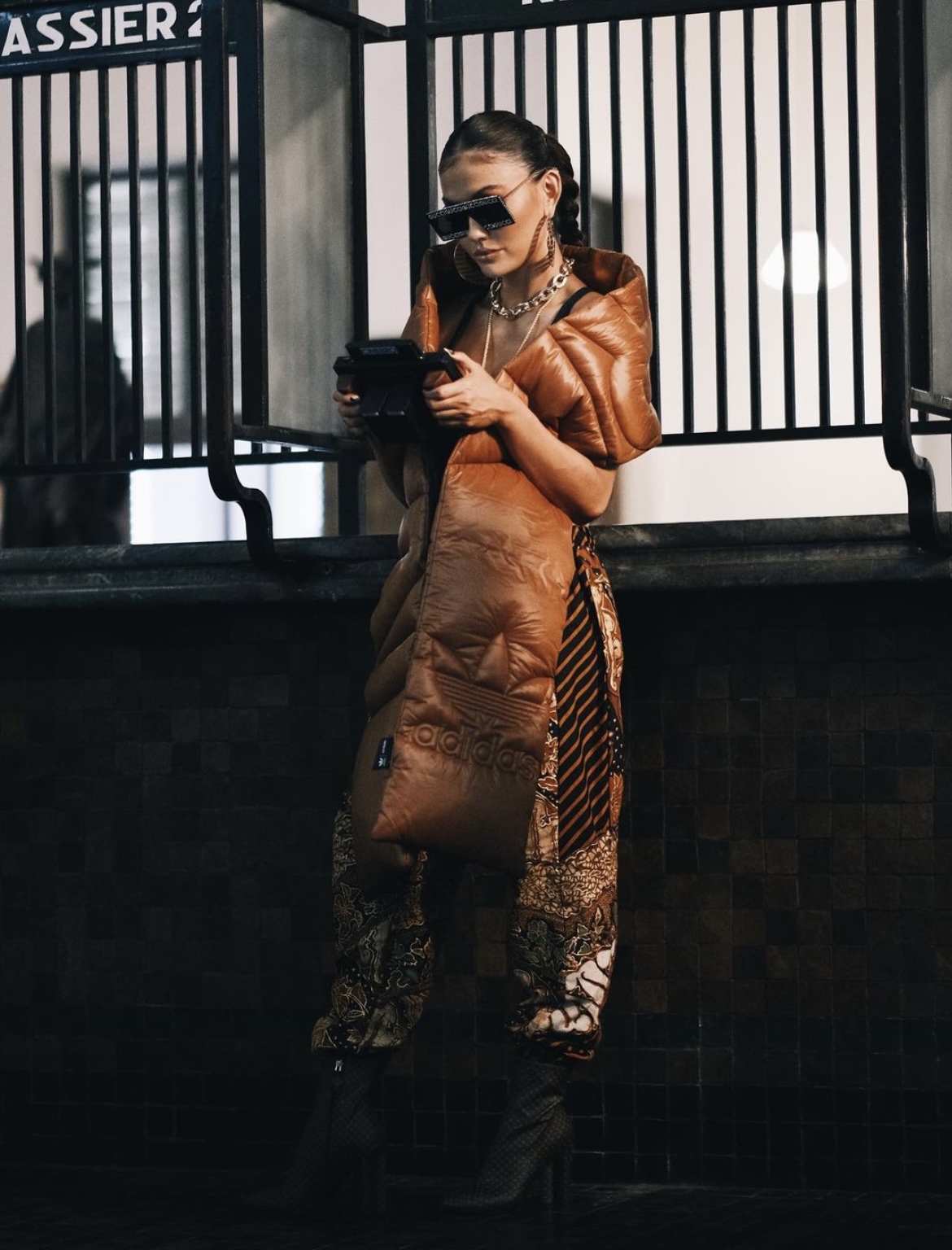 Simak 5 Inspirasi Outer dari Agnez Monica untuk OOTD Anda