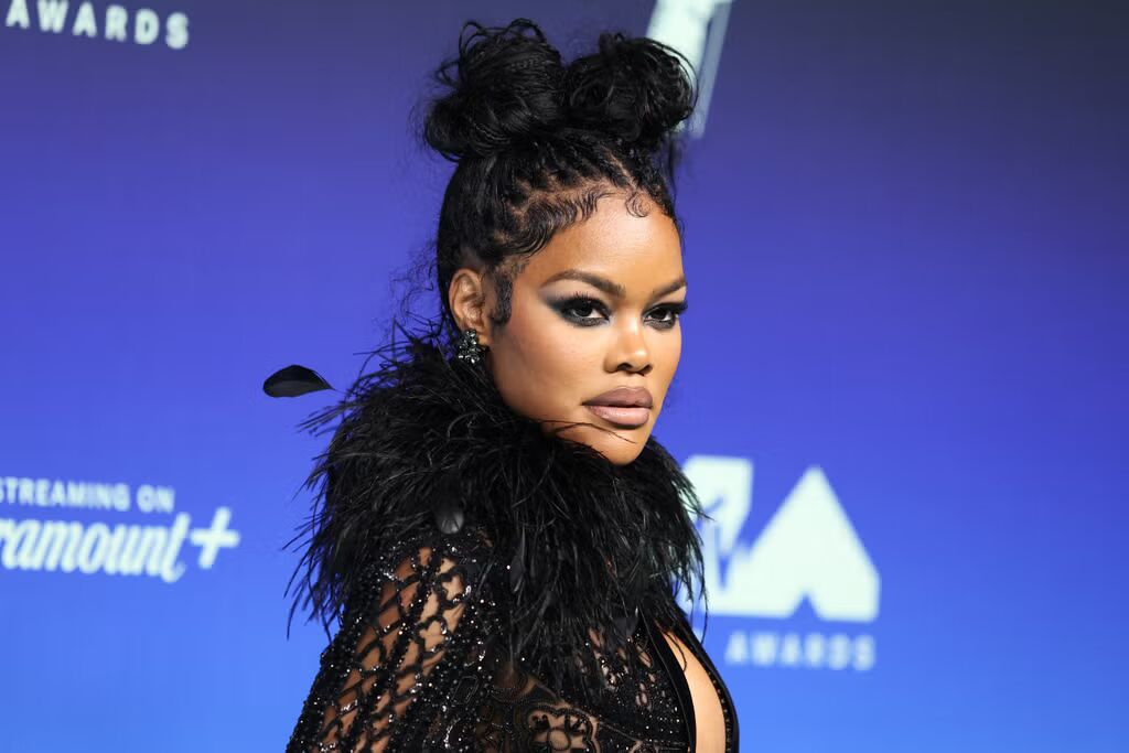 9 Tampilan Kecantikan Terbaik di MTV Video Music Awards 2026