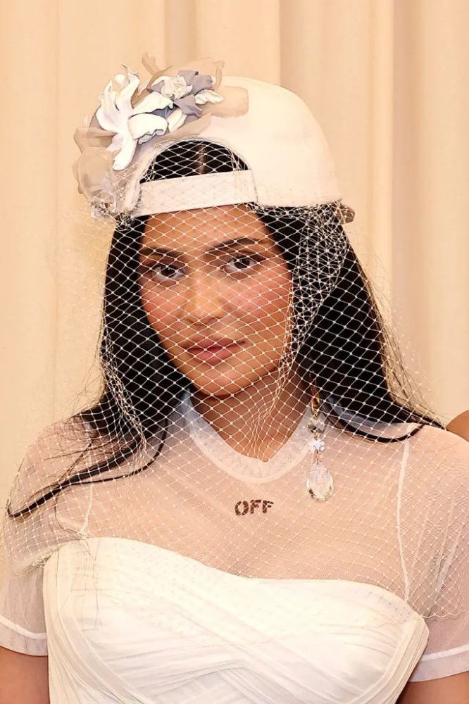 Kylie Jenner Baru saja Mengenakan Gaun Pengantin untuk Met Gala 2022