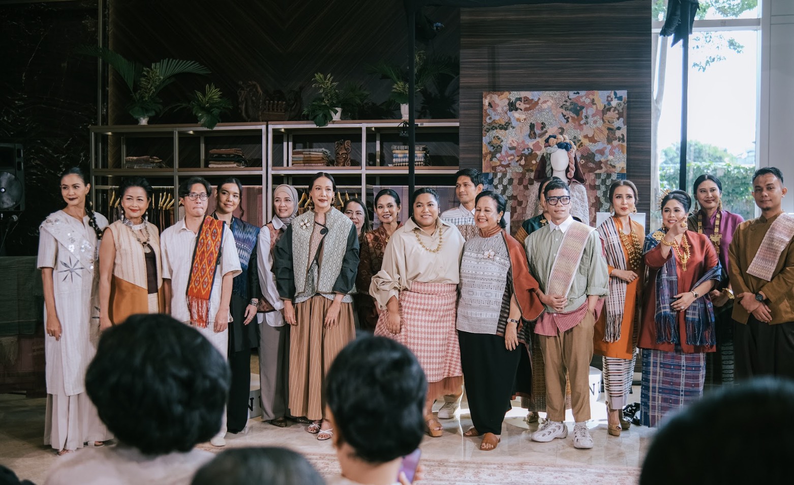 Tobatenun Rayakan 7 Tahun Pelestarian Tenun Batak Melalui Program Bertajuk Ugari