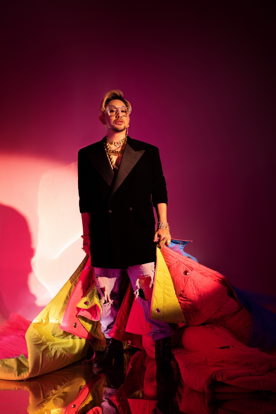 Perhelatan Karya Fashion Tanpa Batas Dari Caren Delano, Bertajuk Abracadabra