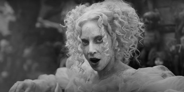 Lady Gaga dan Tim Burton Berkolaborasi untuk Video Musik The Dead Dance yang Spektakuler dan 