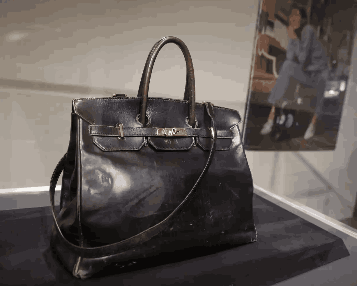 Tas Birkin Orisinal Milik Jane Birkin Akan Hadir di Balai Lelang Paris