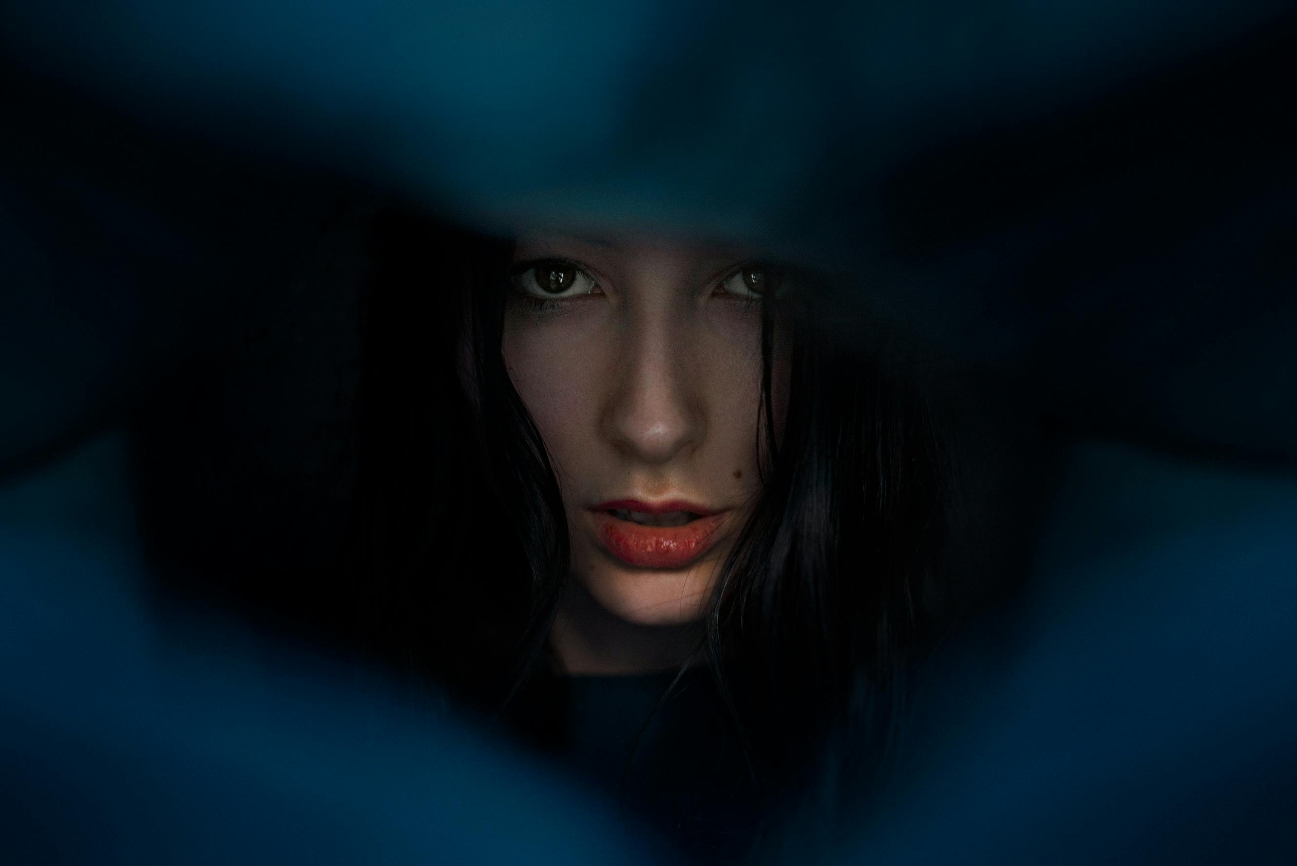 10 Cara Menghilangkan Tahi Lalat di Wajah Secara Aman dan Efektif