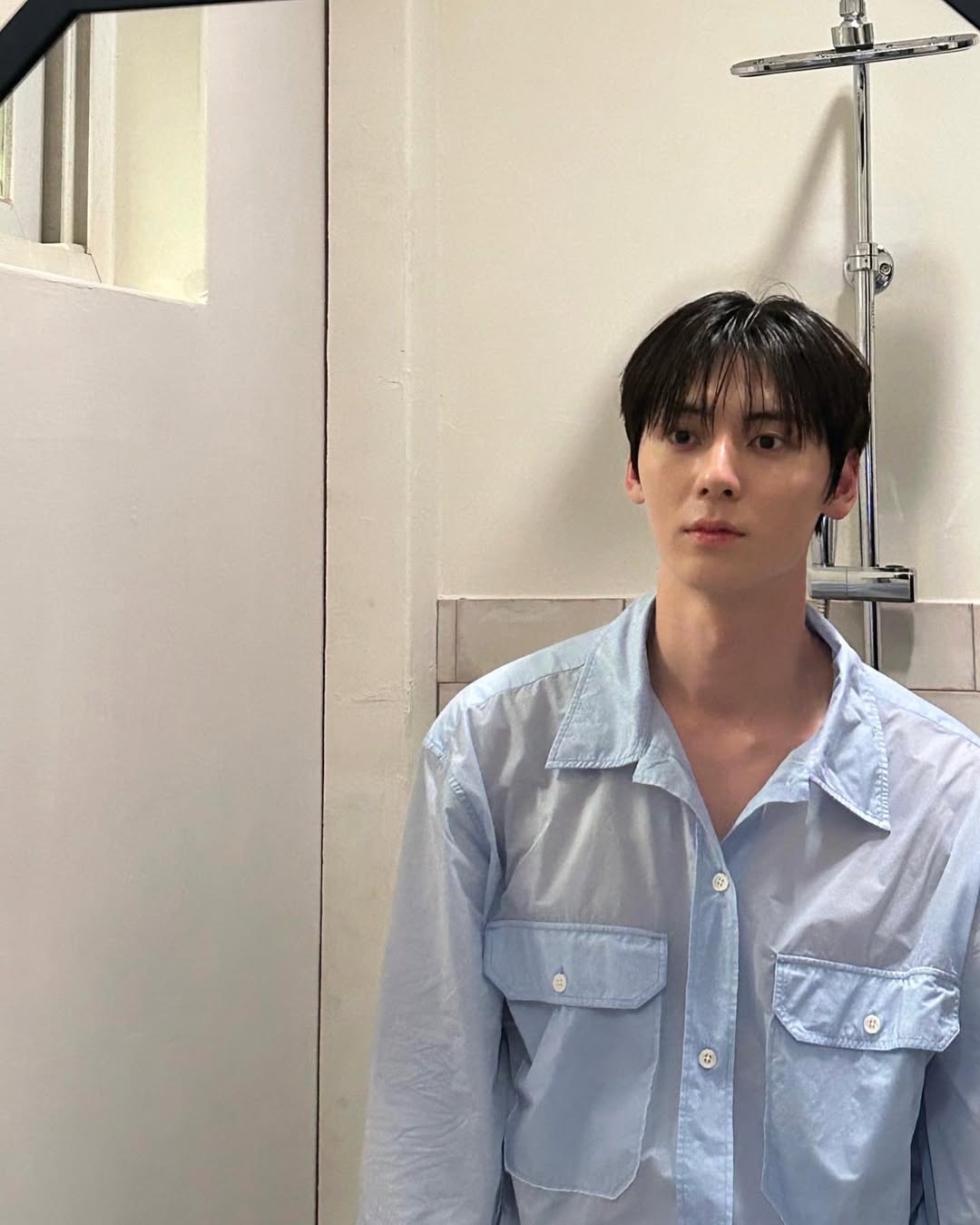 10 Film dan Drama Terbaik Hwang Min Hyun