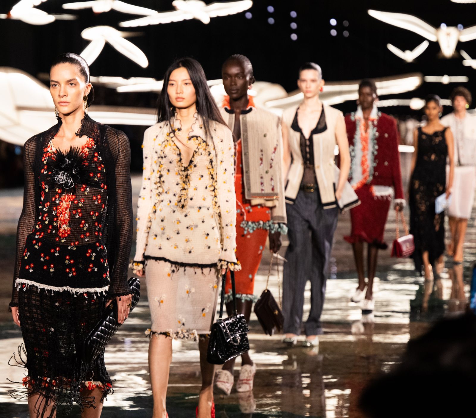 Reinvensi Modern Matthieu Blazy di Chanel