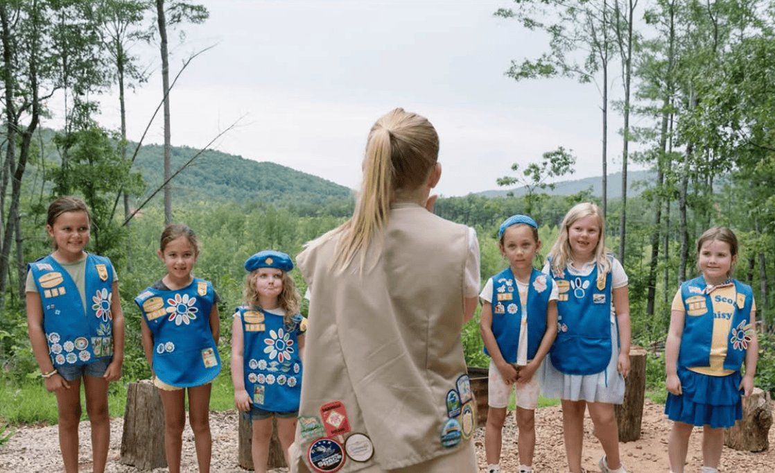 Pangeran Harry dan Duchess Meghan Memproduseri Dokumenter Tentang Girl Scouts